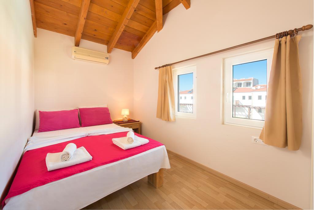 By Stayonrhodes Hébergement de vacances