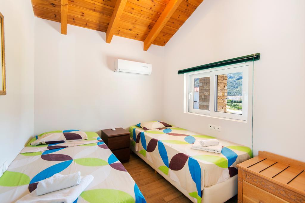 Ferienhaus By Stayonrhodes