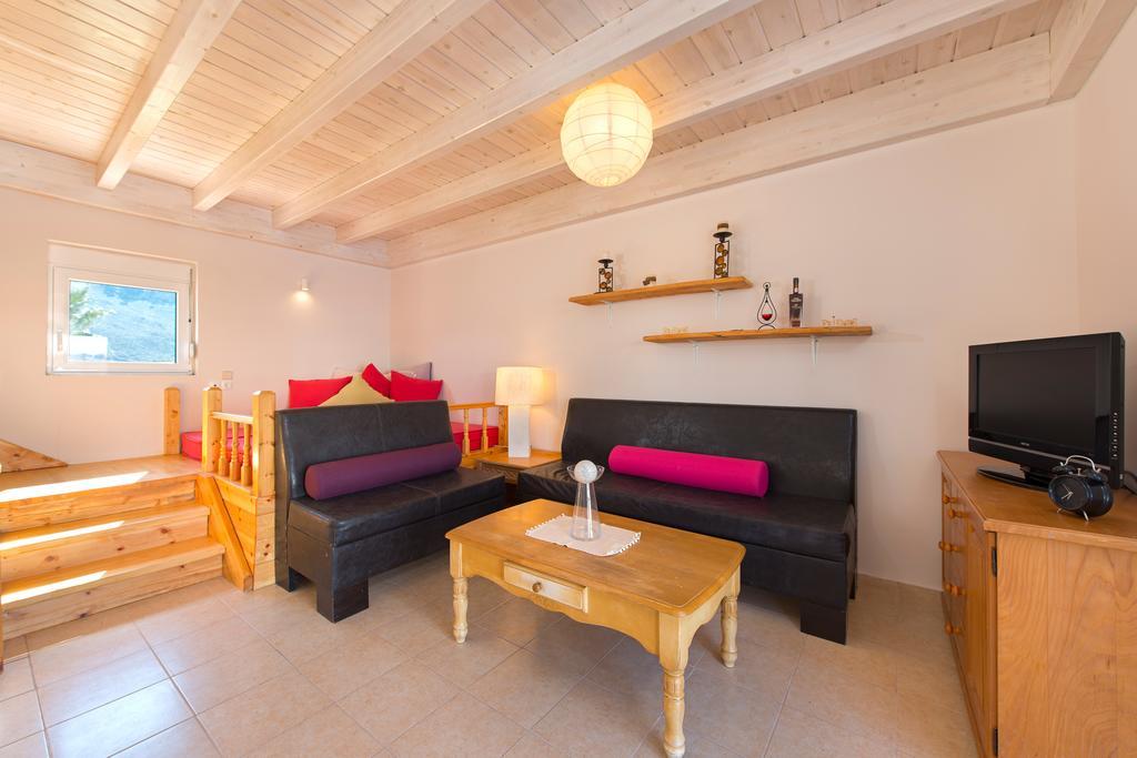 Ferienhaus By Stayonrhodes Kolymbia